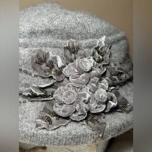 VINTAGE Chic Gray Floral Women's Hat 100% wool